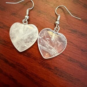 💎4/$20💎Clear Quartz Heart Dangle Earrings